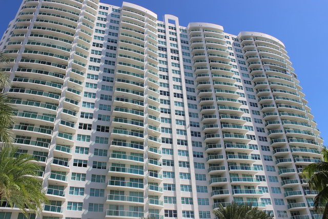 Hamptons South  photo 5